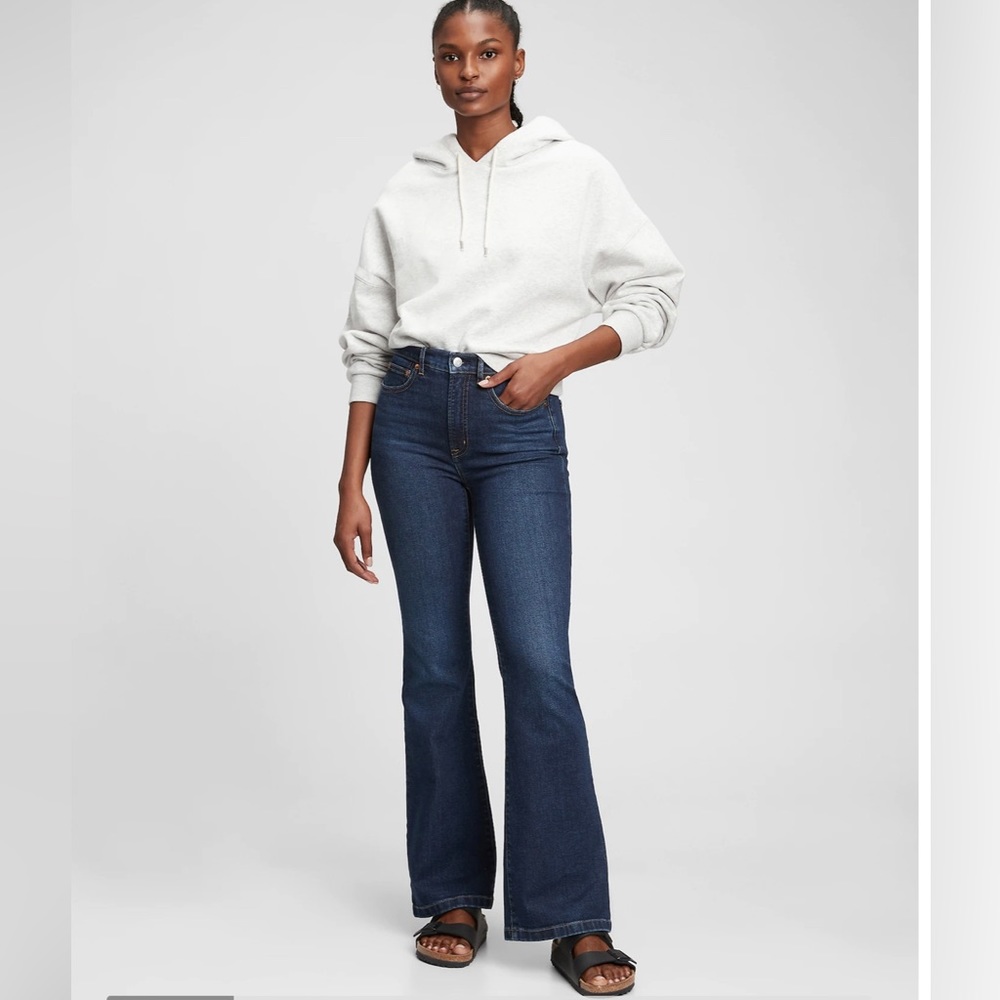 NWOT Gap Vintage Flare High Rise Jeans